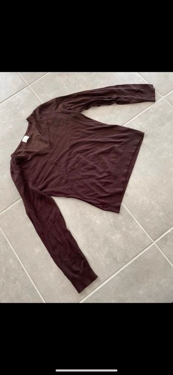 Pull Col V taille 3