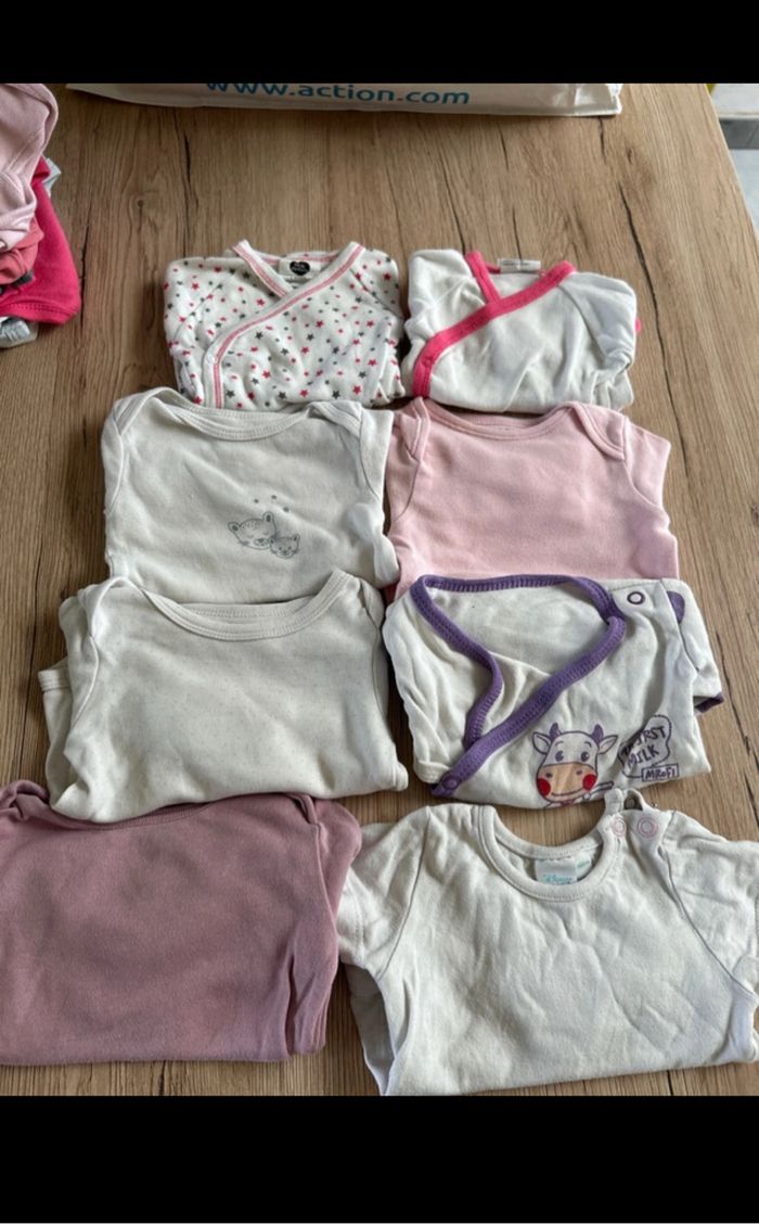 Bodys 1-3mois 56cm - photo numéro 2