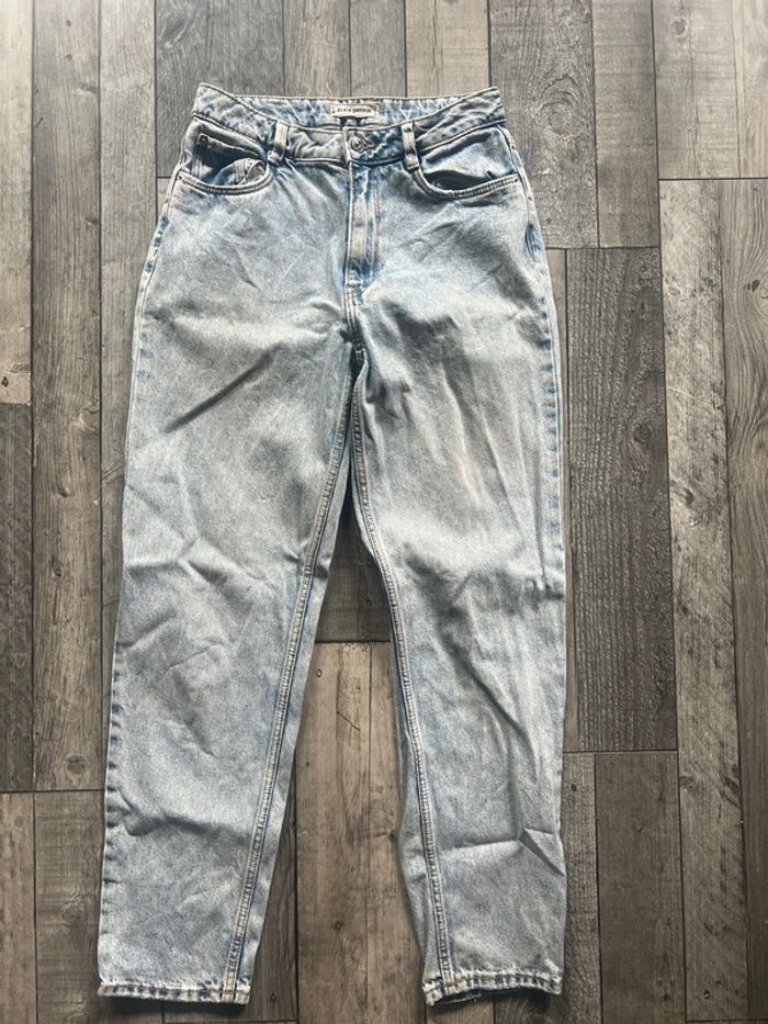 Jolie petit jeans