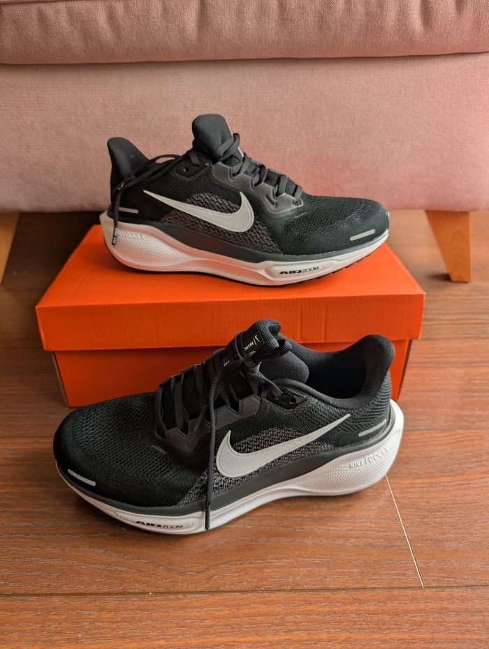 Nike air zoom Pegasus 41 - Taille 39 - neuve et authentique - photo numéro 4