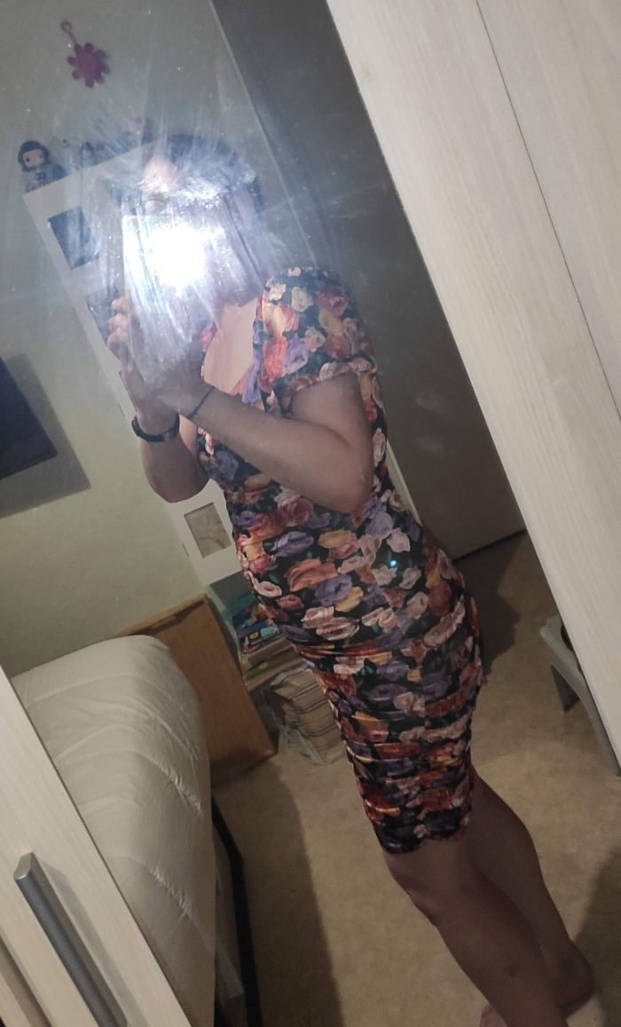 Robe fleurie fine - photo numéro 3