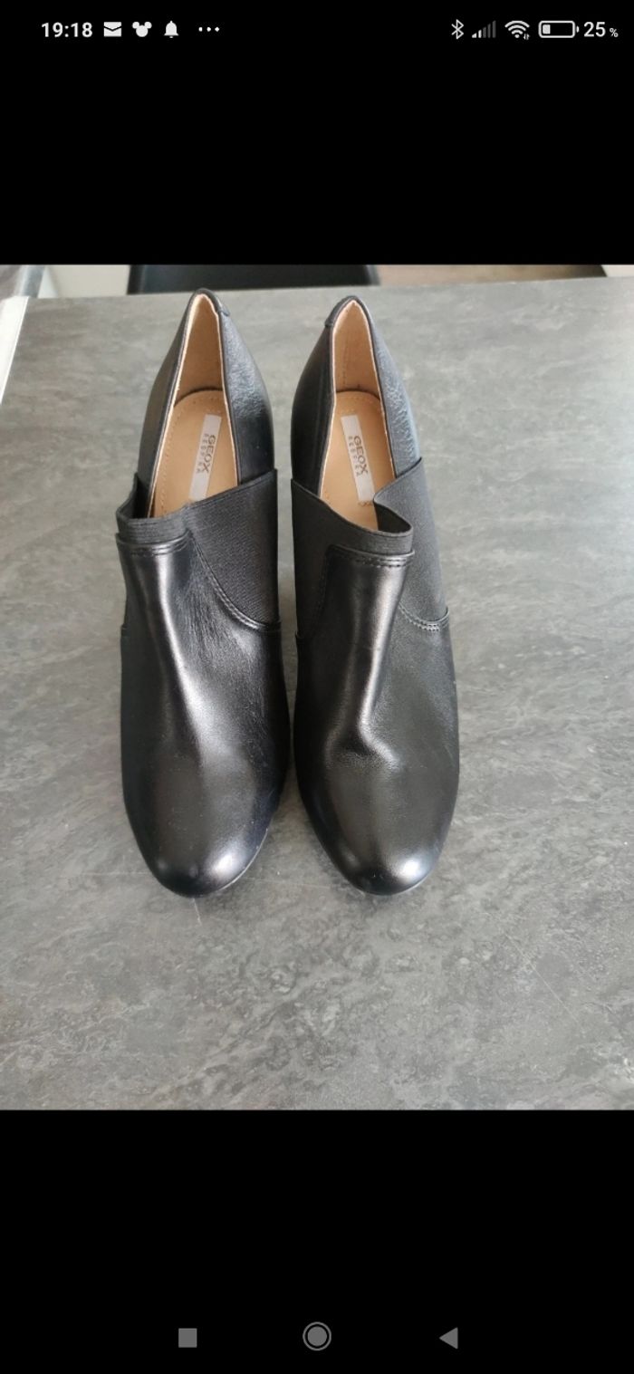 Paire de boost pointure 36,5 - photo numéro 1