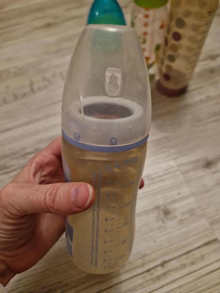 Lot de biberons - photo numéro 4