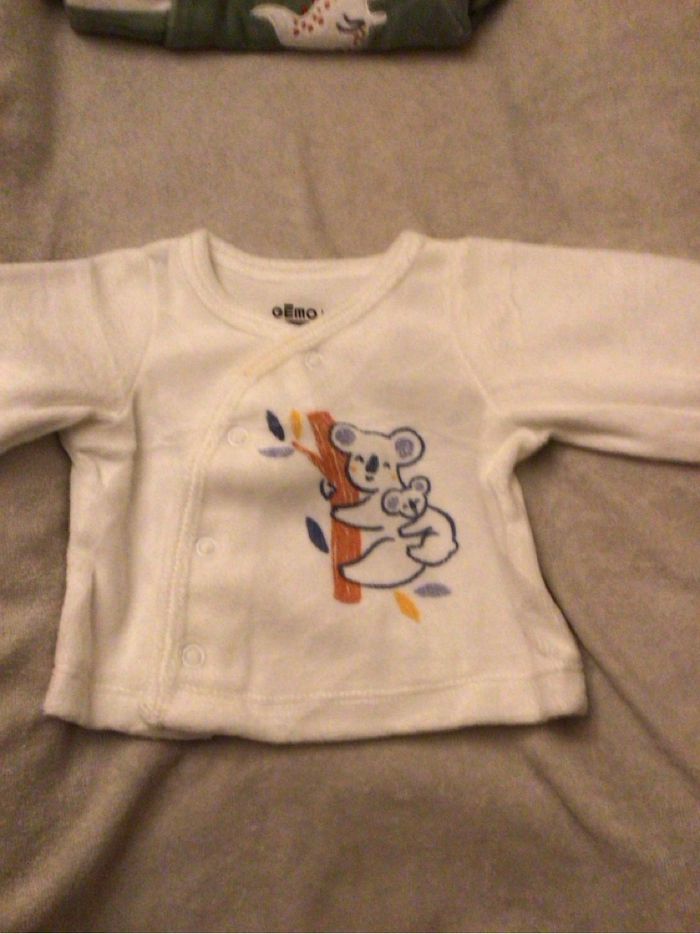 Lot de pyjamas - photo numéro 6