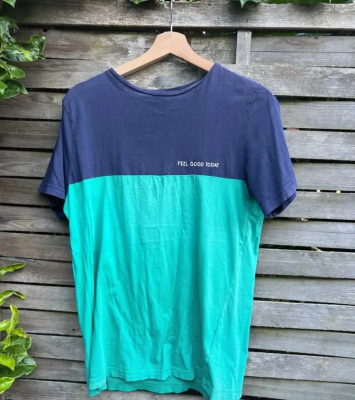 T-shirt homme Tissaia – Taille M – Bon état - photo numéro 3