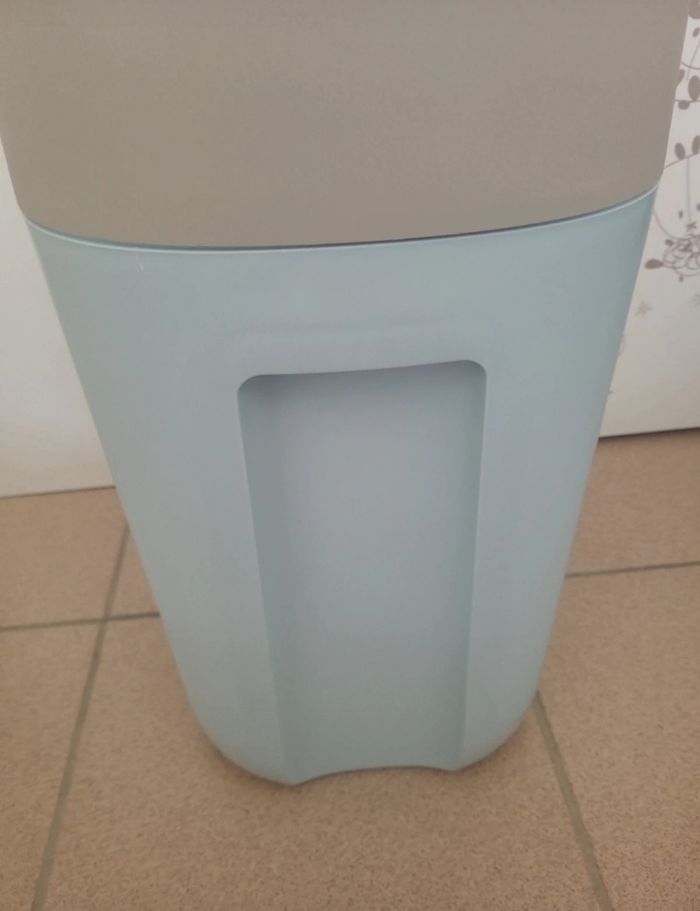 Poubelle a couches - photo numéro 5