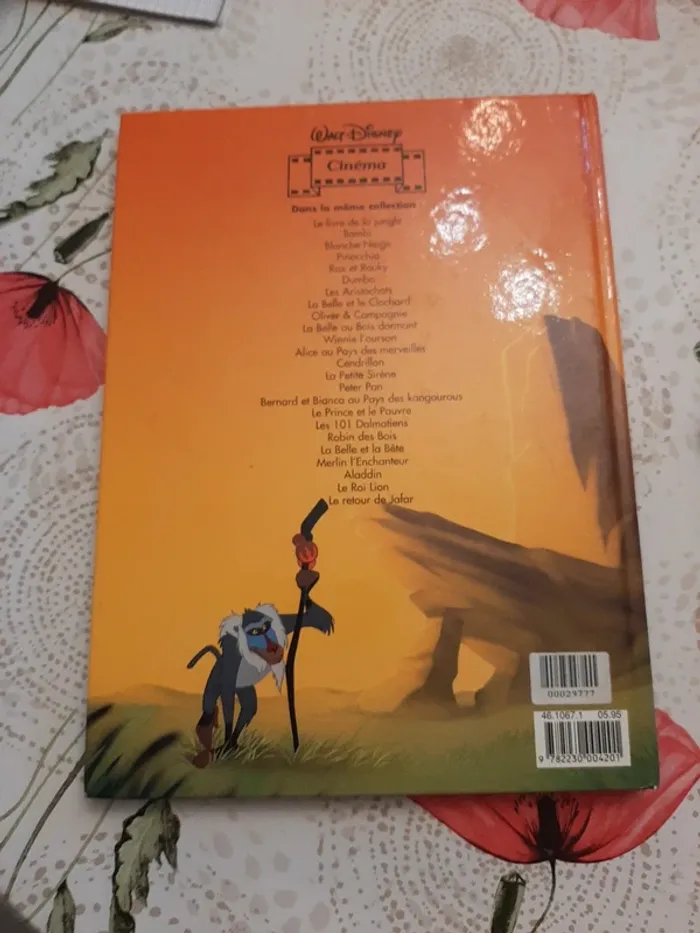 Gros livre disney le roi lion - photo numéro 11