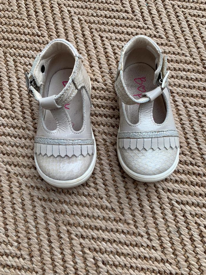 Sandales fille taille 19