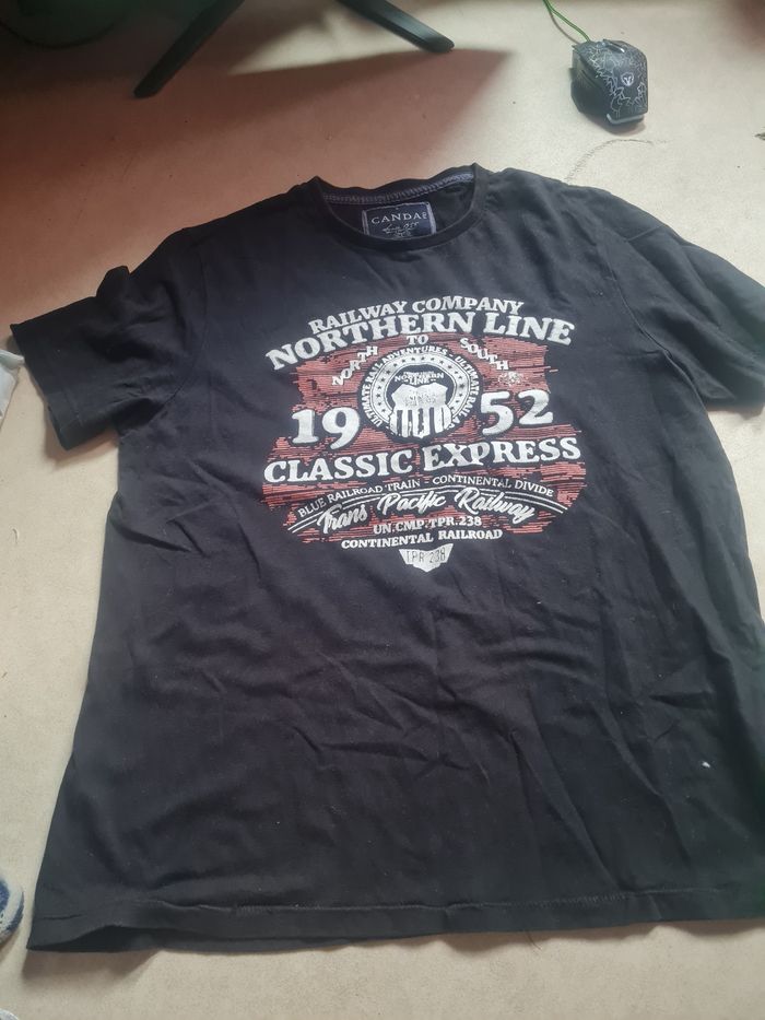 T-shirt