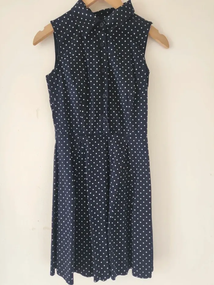 Robe sans manches bleu marine à pois blancs – Taille S