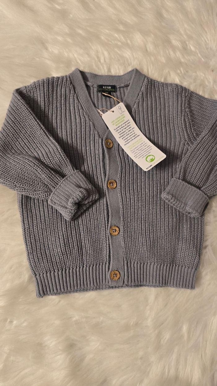 Neufs (non portés)🏷🏷 💙🤩😍ensemble gilet et jeans slim 18mois Garçon 😍🤩💙 - photo numéro 3