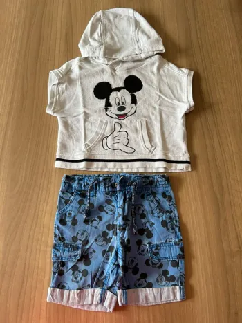 Magnifique tenue Mickey Disney 3 ans