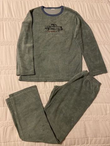 Pyjama neuf Petit Bateau 10 ans