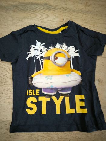 Tee shirt minnions 2 ans