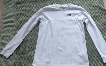 Tee shirt nike 13 14 ans