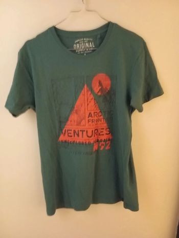 Tee shirt imprime taille S neuf