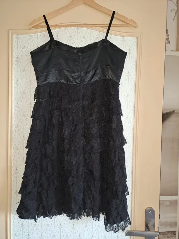 Robe de soirée femme noire M Jennyfer tbe - photo numéro 2