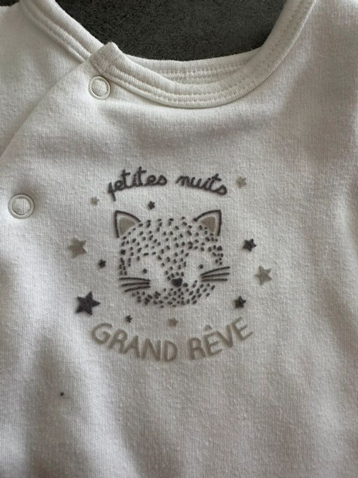 Pyjama - photo numéro 2