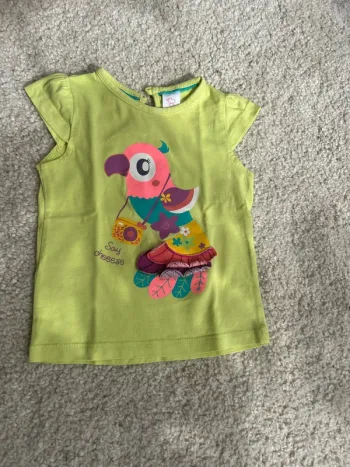Débardeur perroquet 🦜 bébé fille pour l’été - 12 mois - C&A baby club