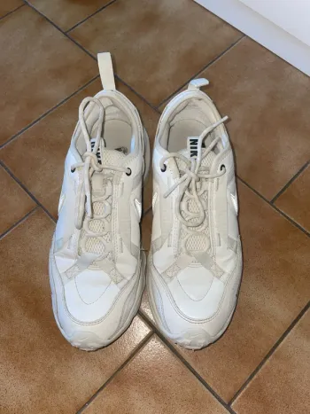 basket nike blanche
