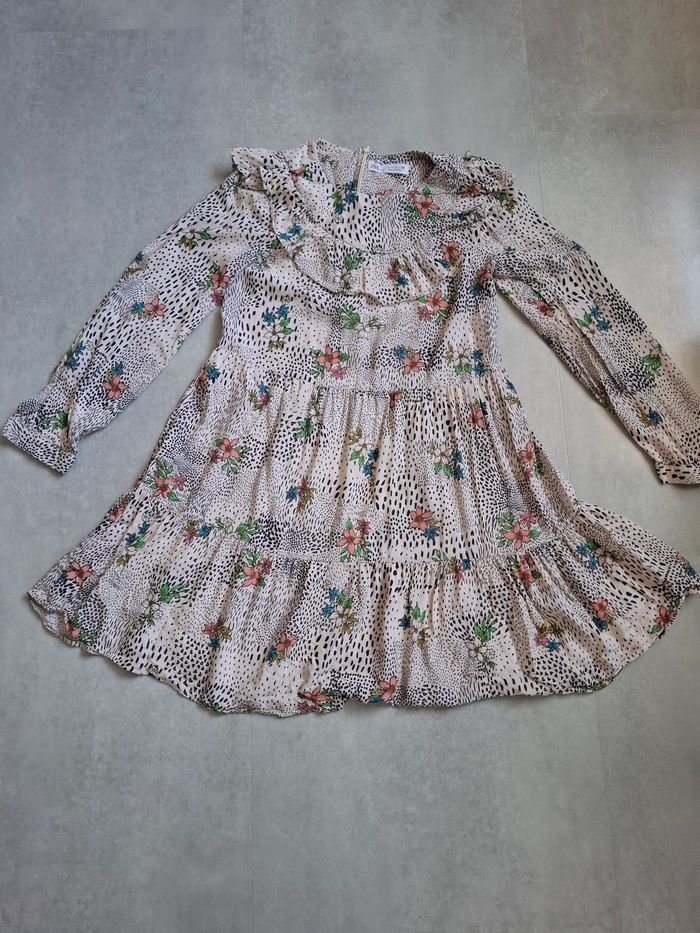 Robe zara 11/12 ans - photo numéro 1