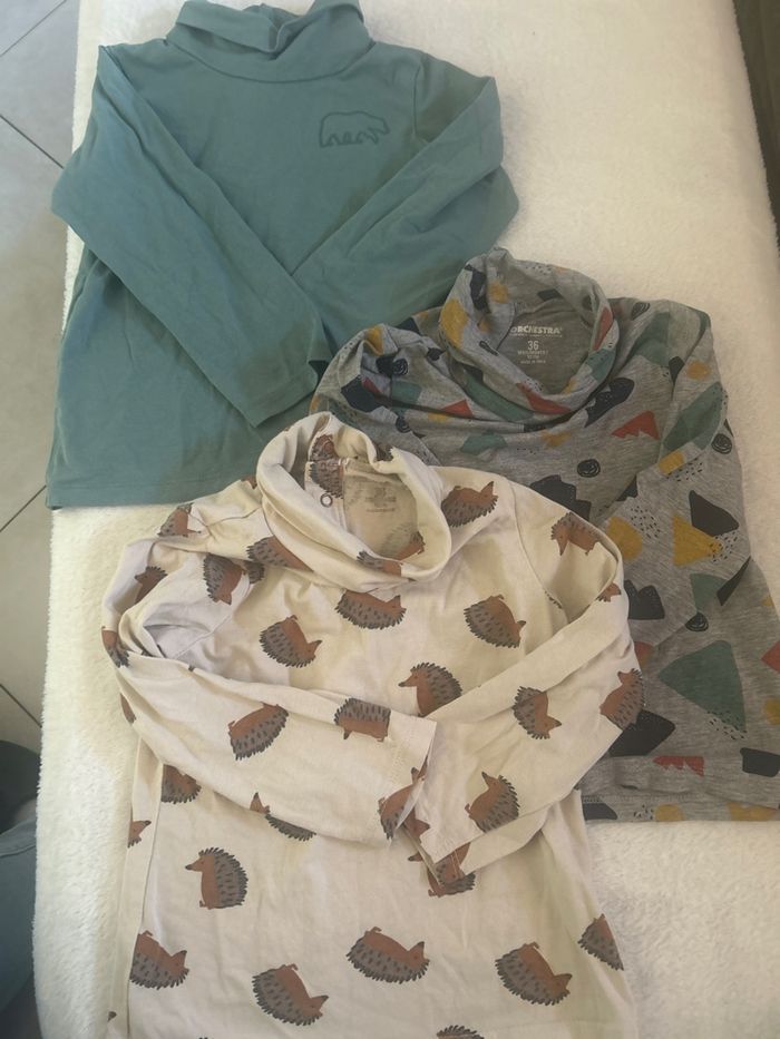 Lot de trois, T-shirts col roulé