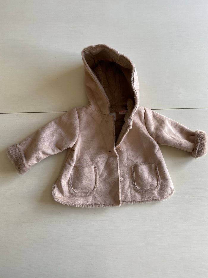 Manteau à capuche fourré Zara
