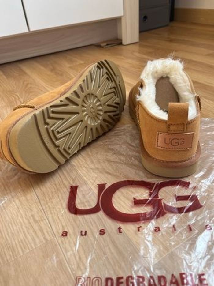 Ugg neuve - photo numéro 6
