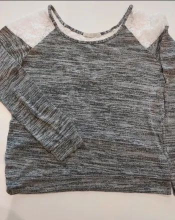 Tee-shirt dentelle 38