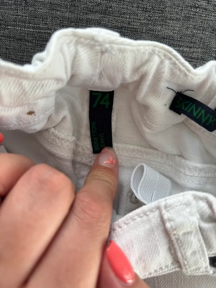 Jean blanc bebe fille en 12 mois benetton - photo numéro 2