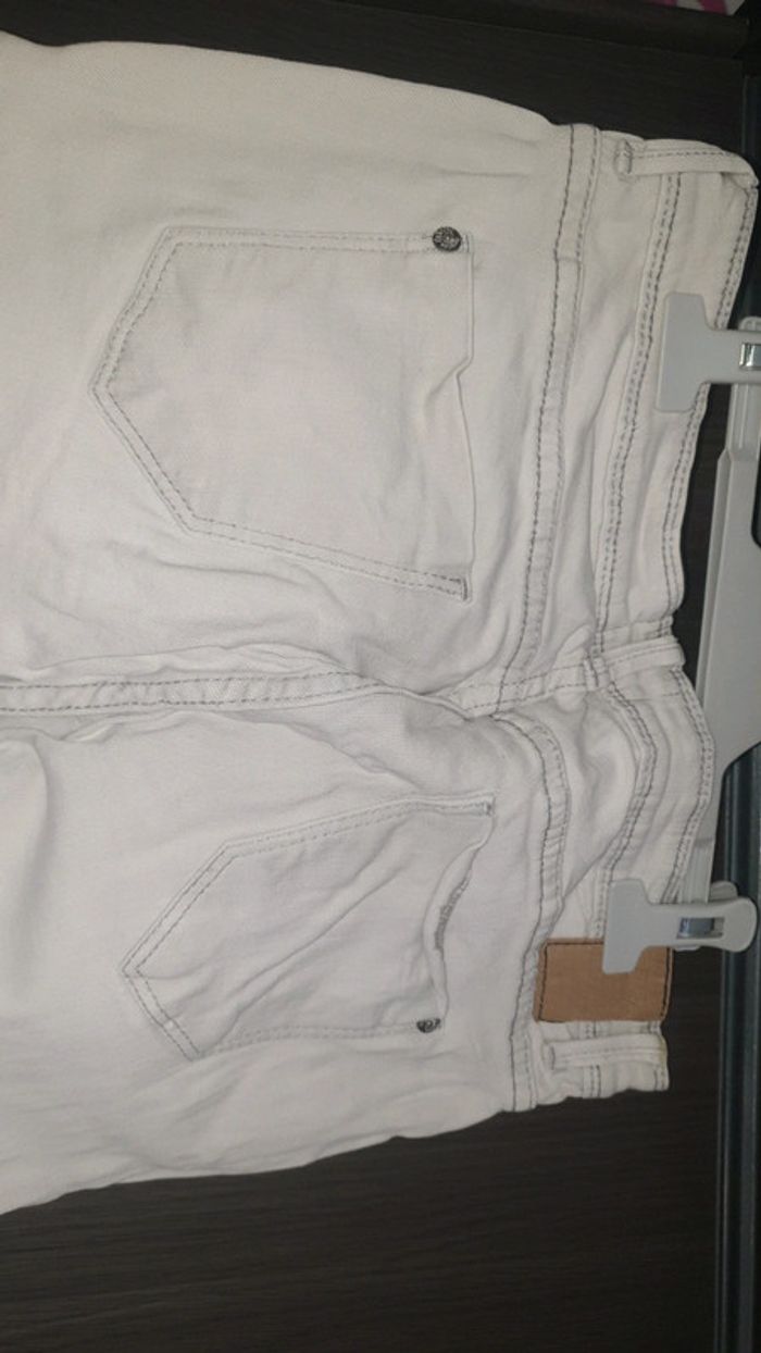 Jeans gris clair - photo numéro 3