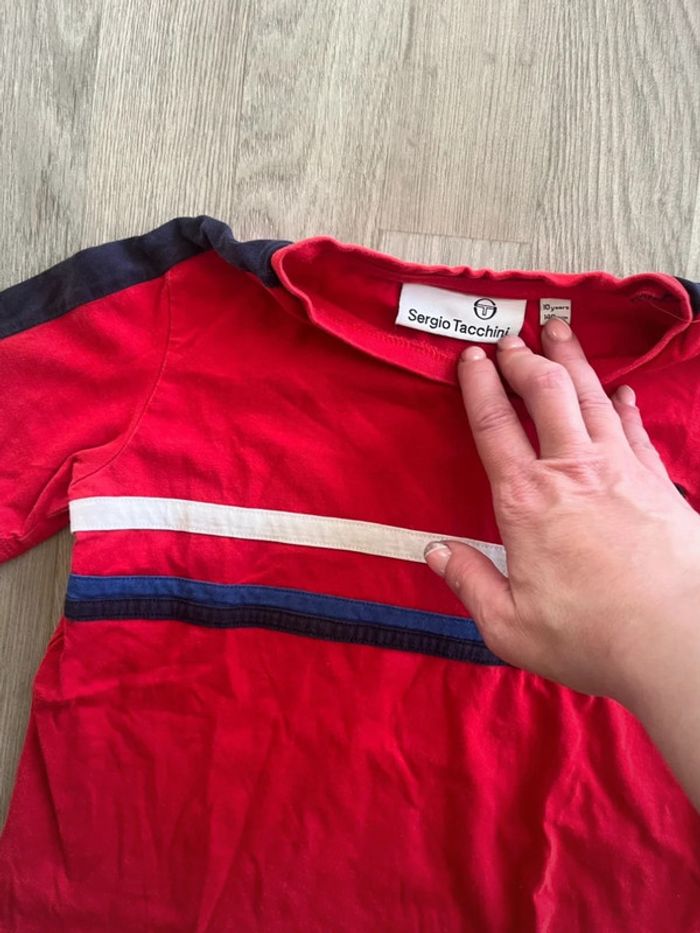Très beau tee shirt blouse Sergio tacchini taille 10 ans - photo numéro 2