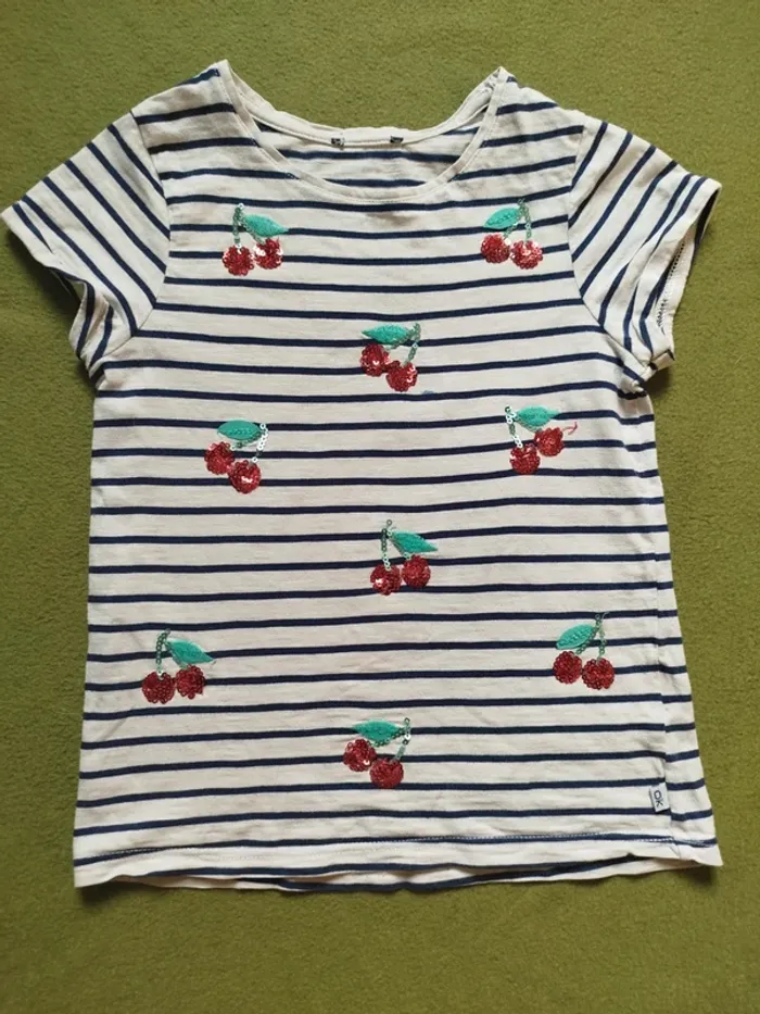 Lot t-shirts 5ans - photo numéro 8