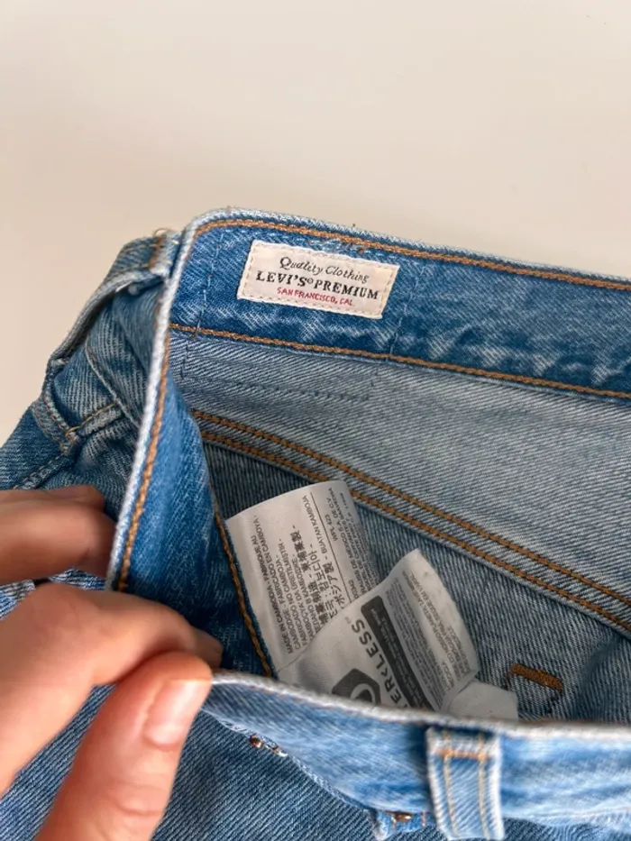 Jean Levi’s 501 W29 L28 bleu - photo numéro 2