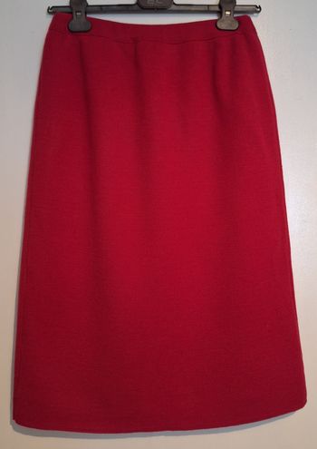 Jupe rouge vintage avec 39 % de laine