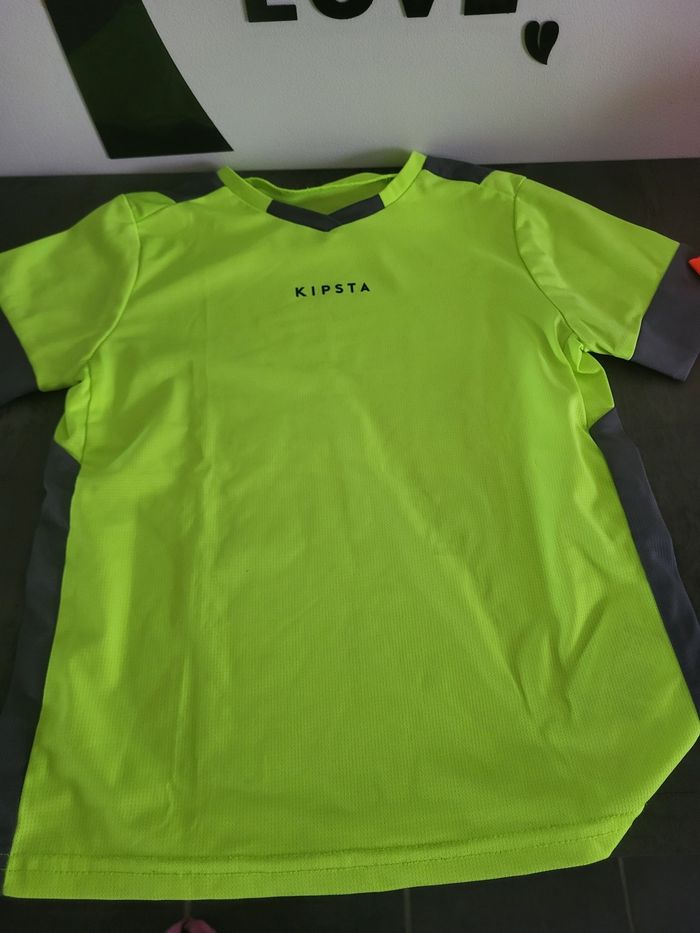 1 Short + 2 t-shirt kipsta 6 ans - photo numéro 4