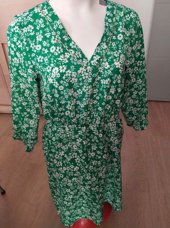 Robe fashion prívate taille 38 très agréable à porter