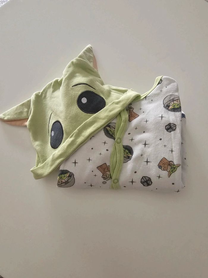 Pyjama léger Yoda - Disneyland Paris - 18/24 mois - photo numéro 2