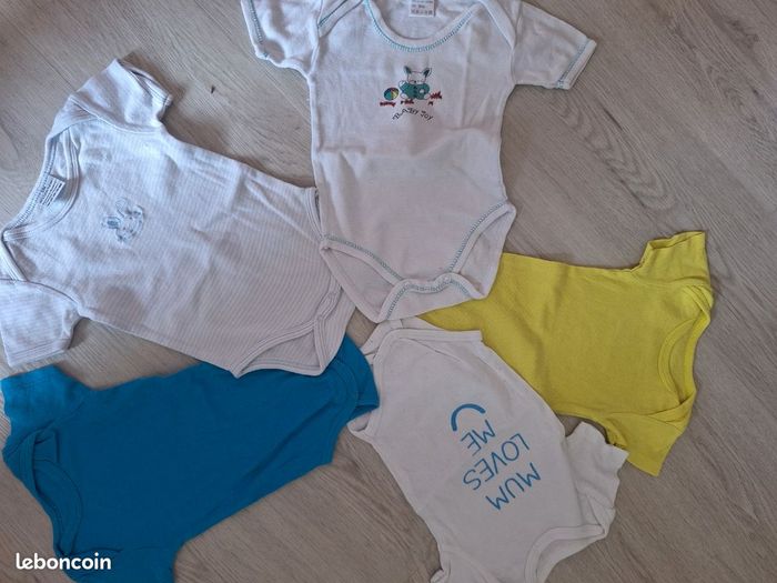 Lot de 12 vêtements printemps-été Garçon 3 mois - photo numéro 6
