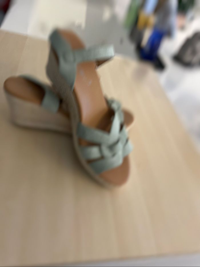 Sandales t 39