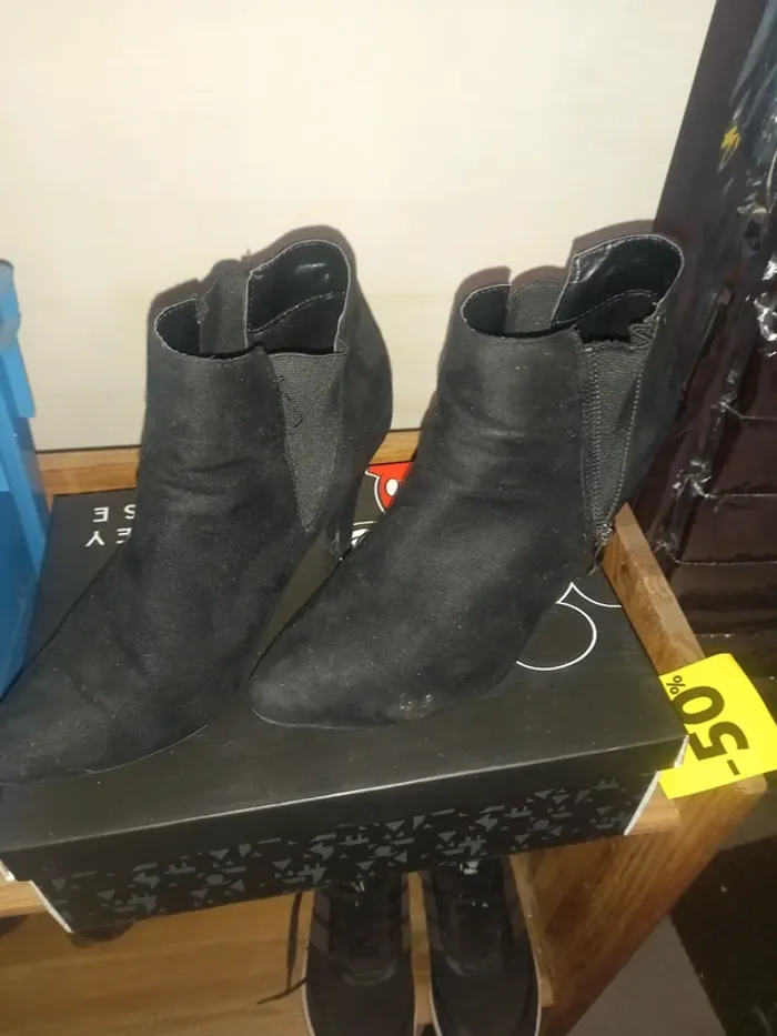 Chaussures à talon nubuck - photo numéro 3