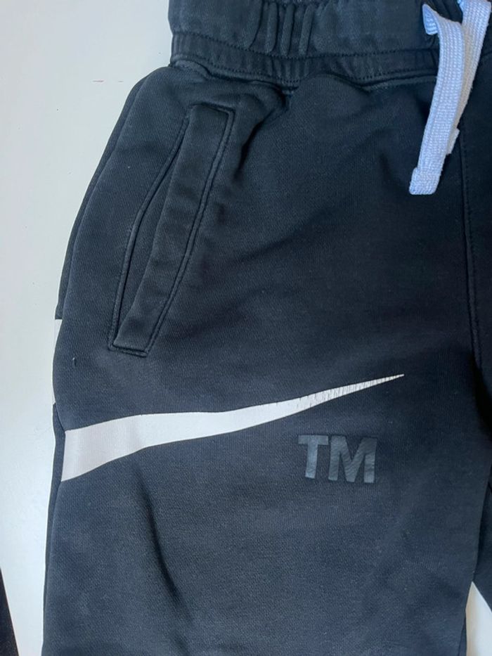 Short nike noir 9 ans - photo numéro 2