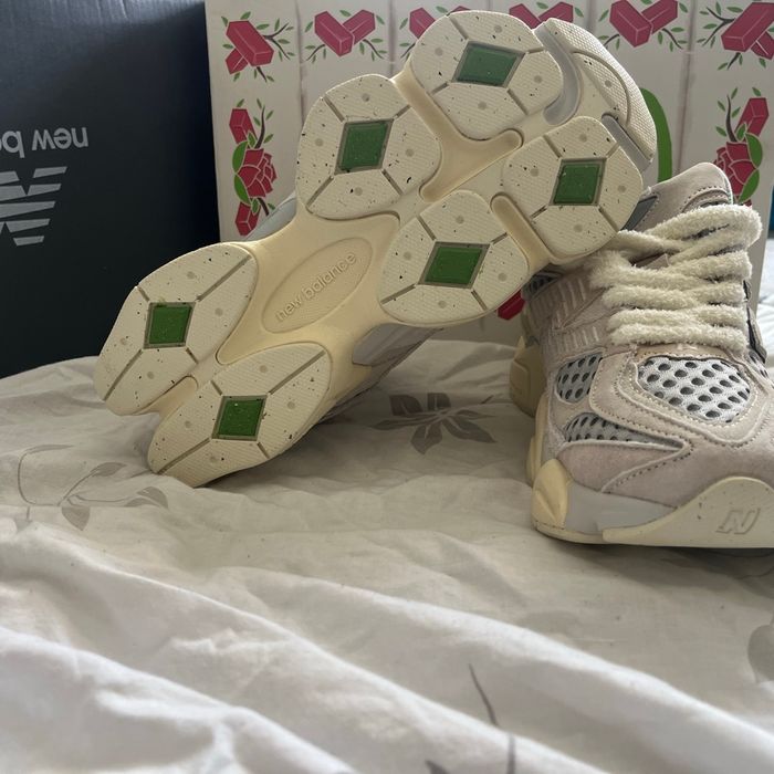 Basket New balance neuf jamais porté taille 41 - photo numéro 2