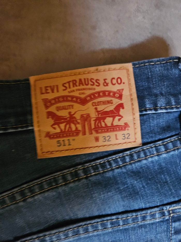 Jean homme Levi Strauss et Co 511  W32 L32 bleu - photo numéro 3