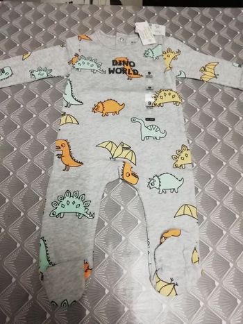Joli Pyjama dinosaure 🦕 Neuf étiqueter