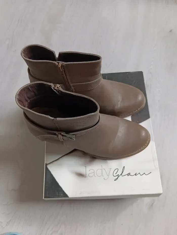 Bottines Lady Glam pointure 40 en Tbe - photo numéro 3