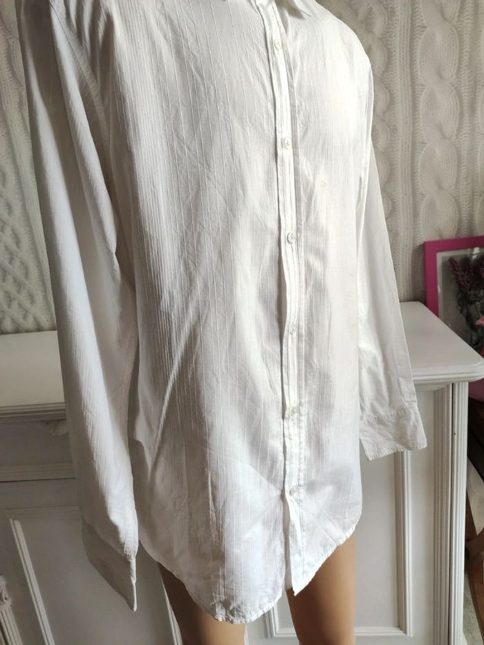 Chemise blanche homme coupe ajustée - photo numéro 2