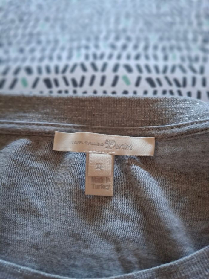 T shirt - photo numéro 2