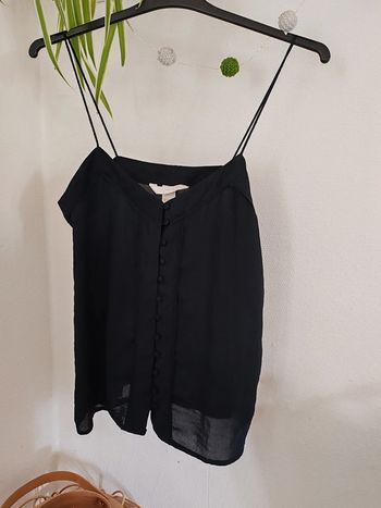 Débardeur a bretelles noir avec boutons