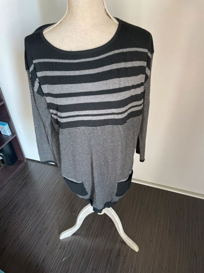 Robe Pull gris et noir Odemaï
